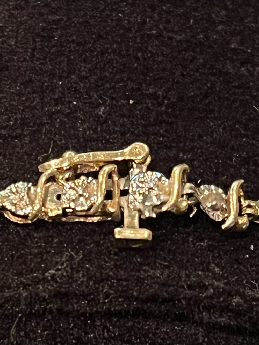 Vintage 10K Yellow Gold Alternating Diamond Tennis Bracelet 7.5” - Picture 6 of 9